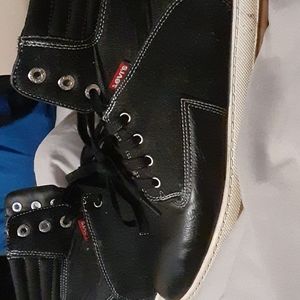 LEVIS boots